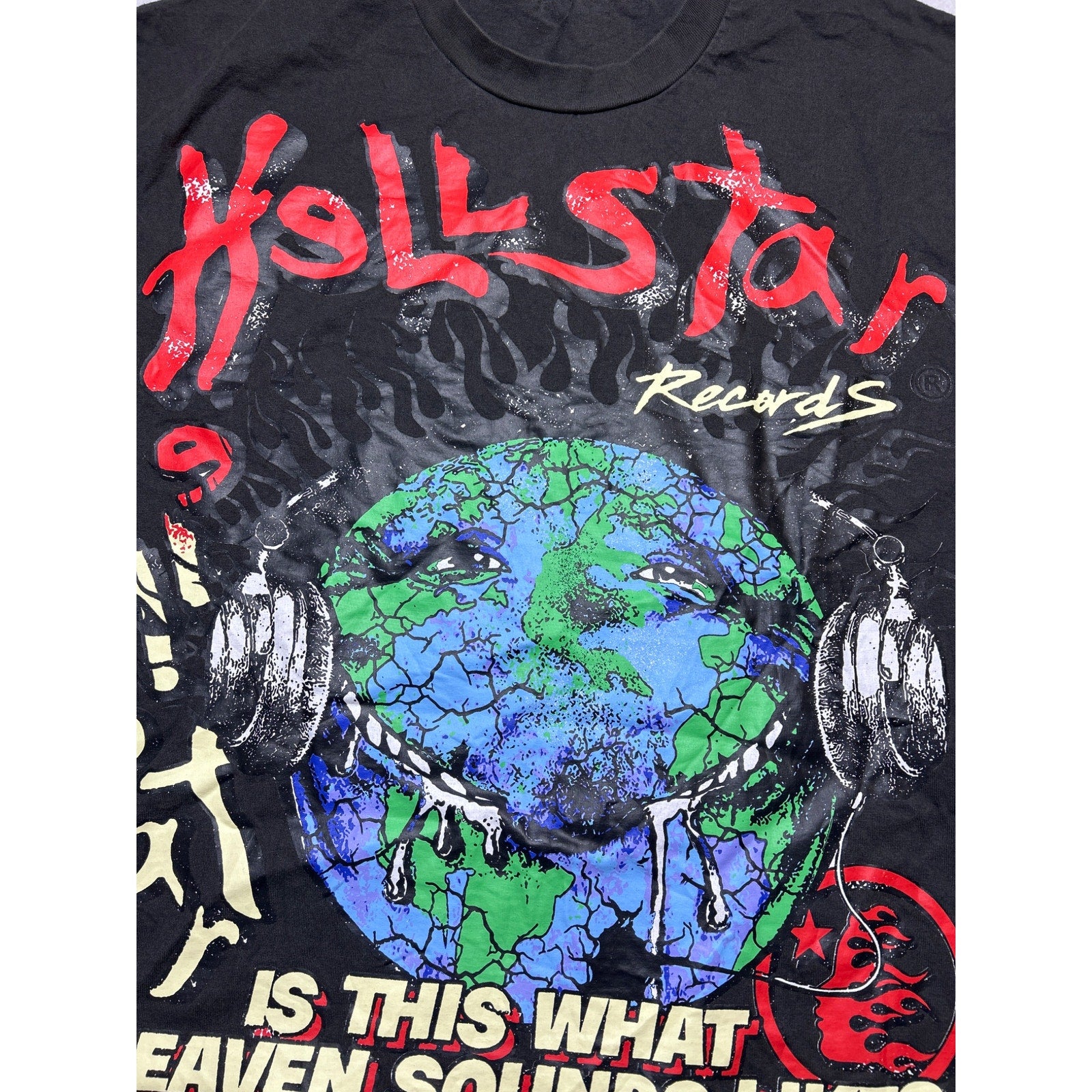 Hellstar Records Cropped Graphic Tee XL Earth Headphones